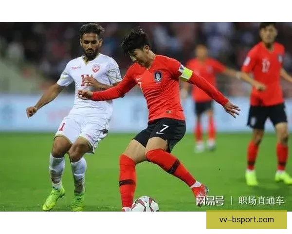 韩国队爆冷出局震惊亚洲杯，四强梦碎惨遭淘汰引发热议